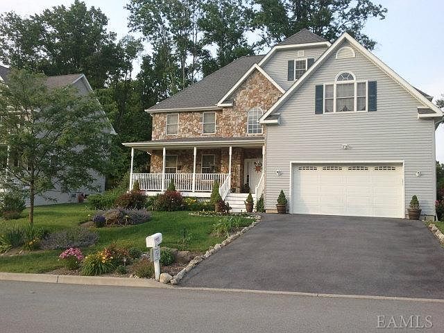 2nd image of 84 Delavan Ave