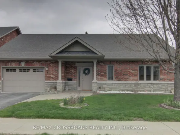 8 Green Arbour Way, Kawartha Lakes, ON K9V 0E6