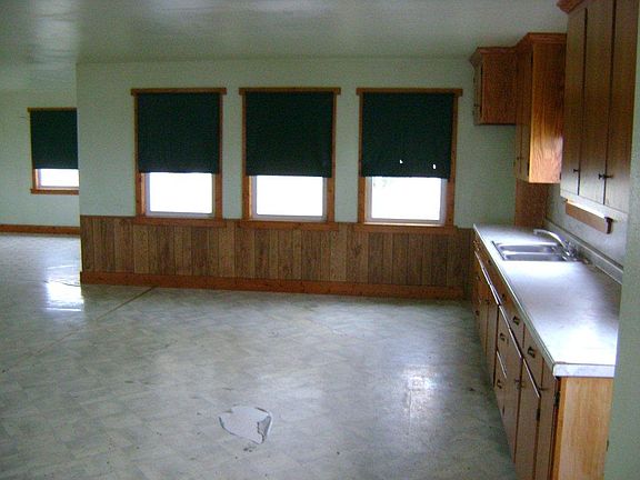5th image of N12547 Owen Ave