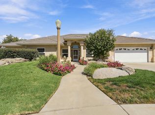 734 W Monte Verde Ave, Visalia, CA 93277