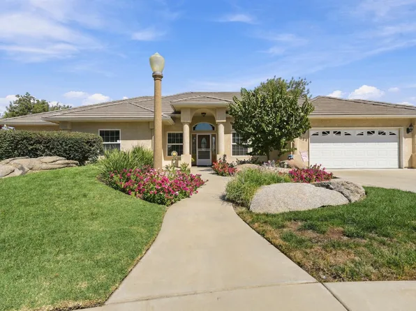 734 W Monte Verde Avenue, Visalia, CA 93277