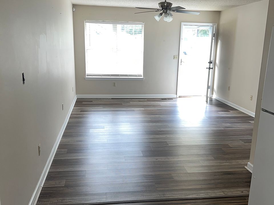1st image of 614 S Seminole Dr #A