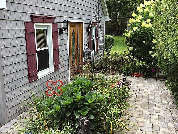 front walkway