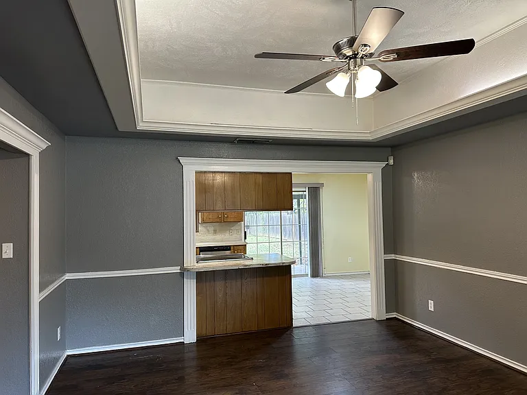 3811 Elizabeth St — Photo 19