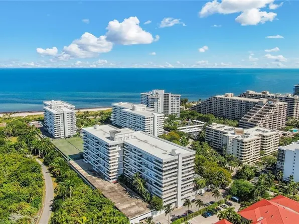 155 Ocean Lane DR #103, KEY BISCAYNE, FL 33149