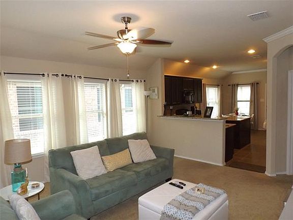 5th image of 9133 Holliday Ln