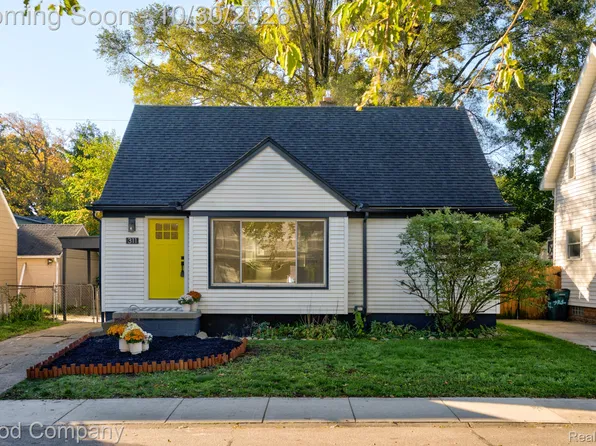 311 Adams Ct, Ferndale, MI 48220