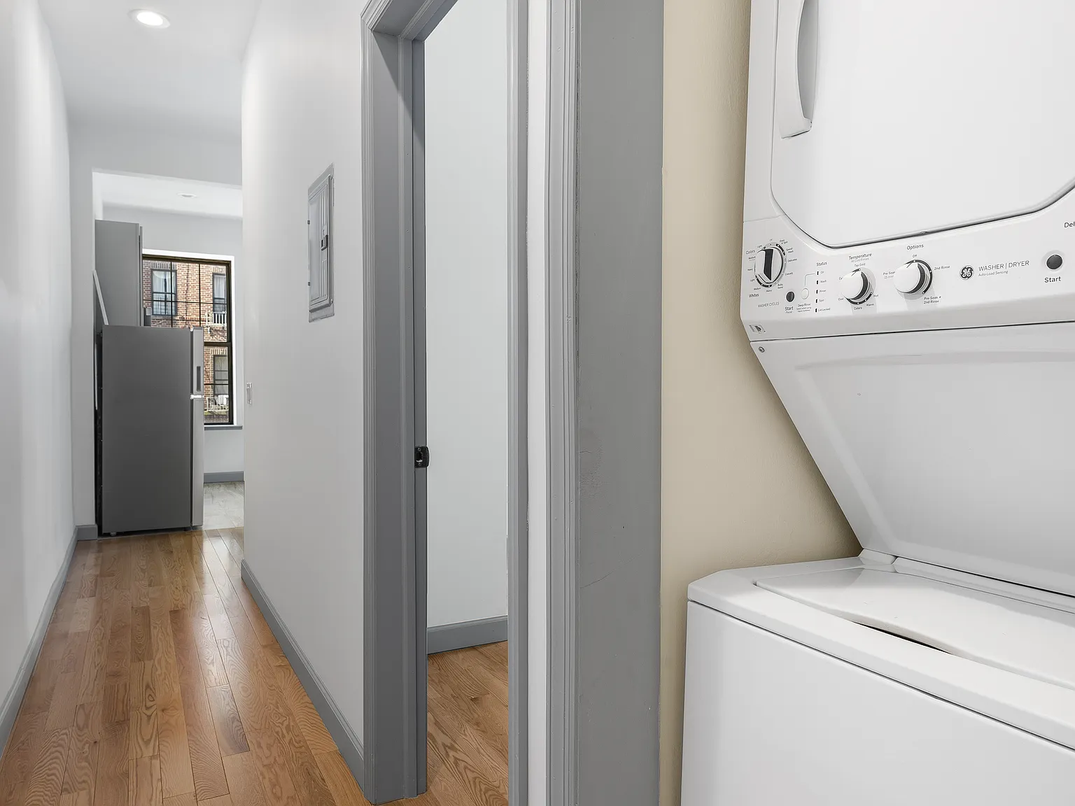59 Stuyvesant Avenue — Photo 2