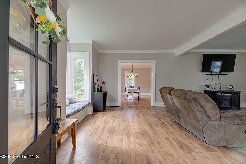 3rd image of 104 Third Avenue