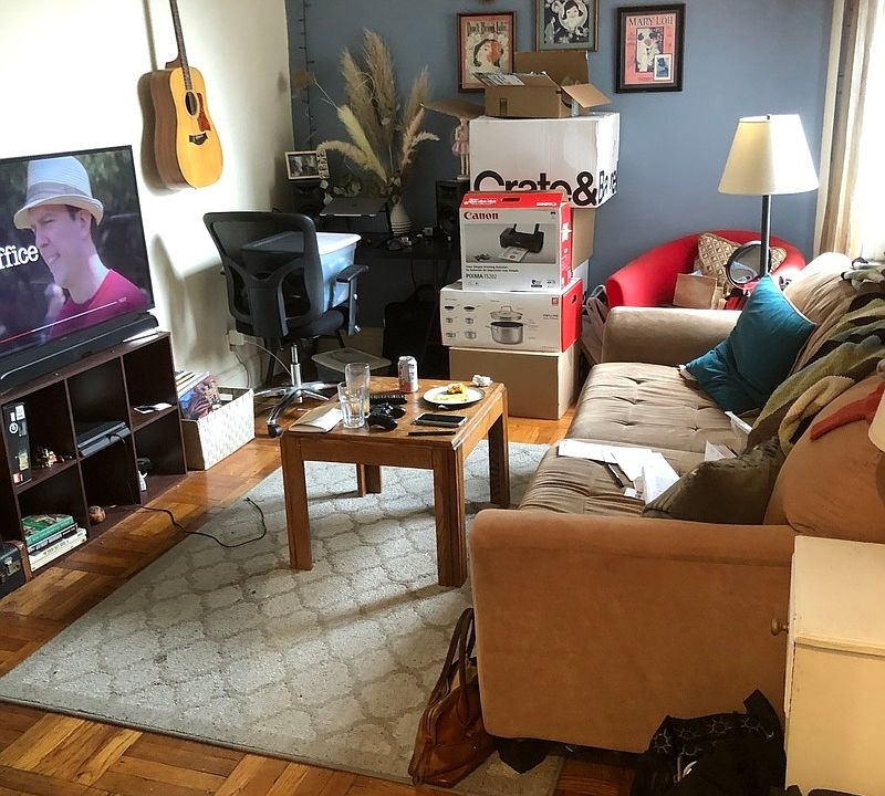 1st image of 2352 33rd St APT 4C