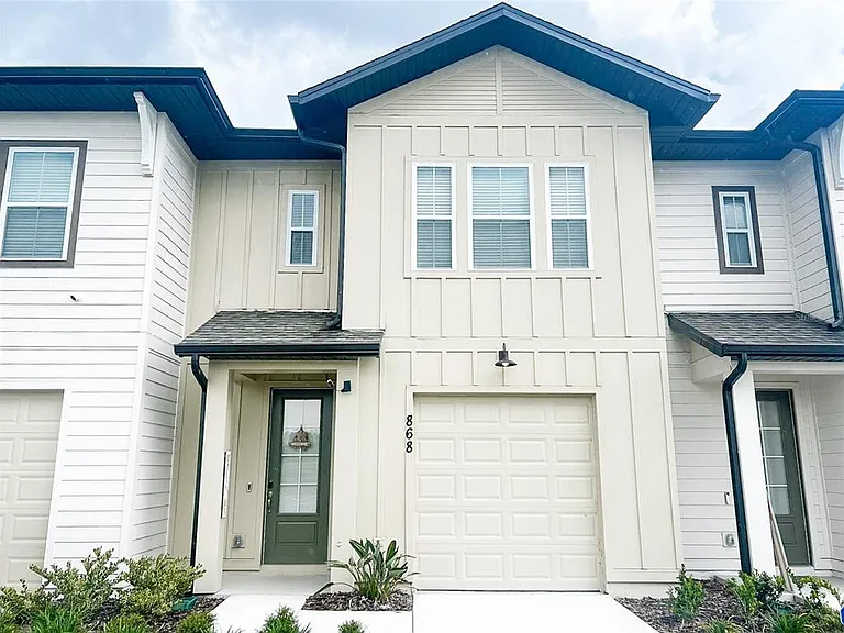 868 Longboat Dr — Photo 2