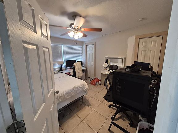 5th image of 918 VALMAR STREET