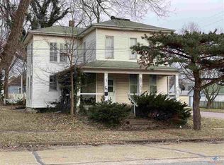 821 S Missouri Ave, Sedalia, MO 65301