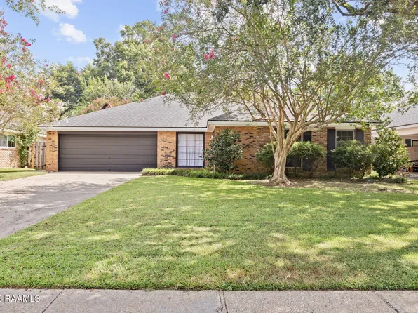 407 Orangewood Dr, Lafayette, LA 70503