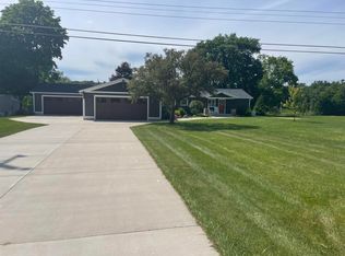 11343 Riverside Dr, Stanwood, MI 49346