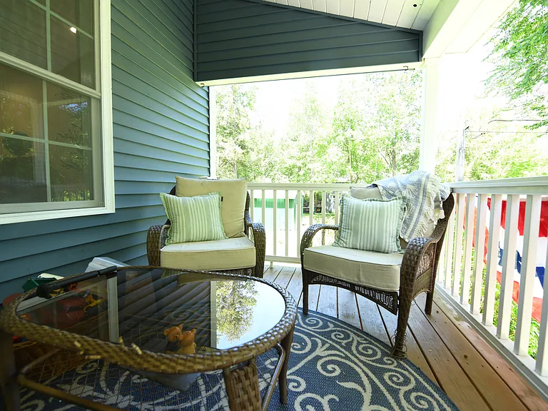 54 Lakeside Dr — Photo 34
