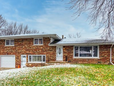 539 Country Ln, Beecher, IL, 60401