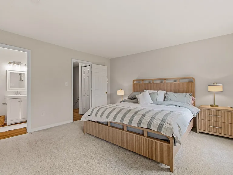 1608 Key Blvd — Photo 18