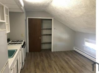 1174 N Main St, Fall River, MA 02720