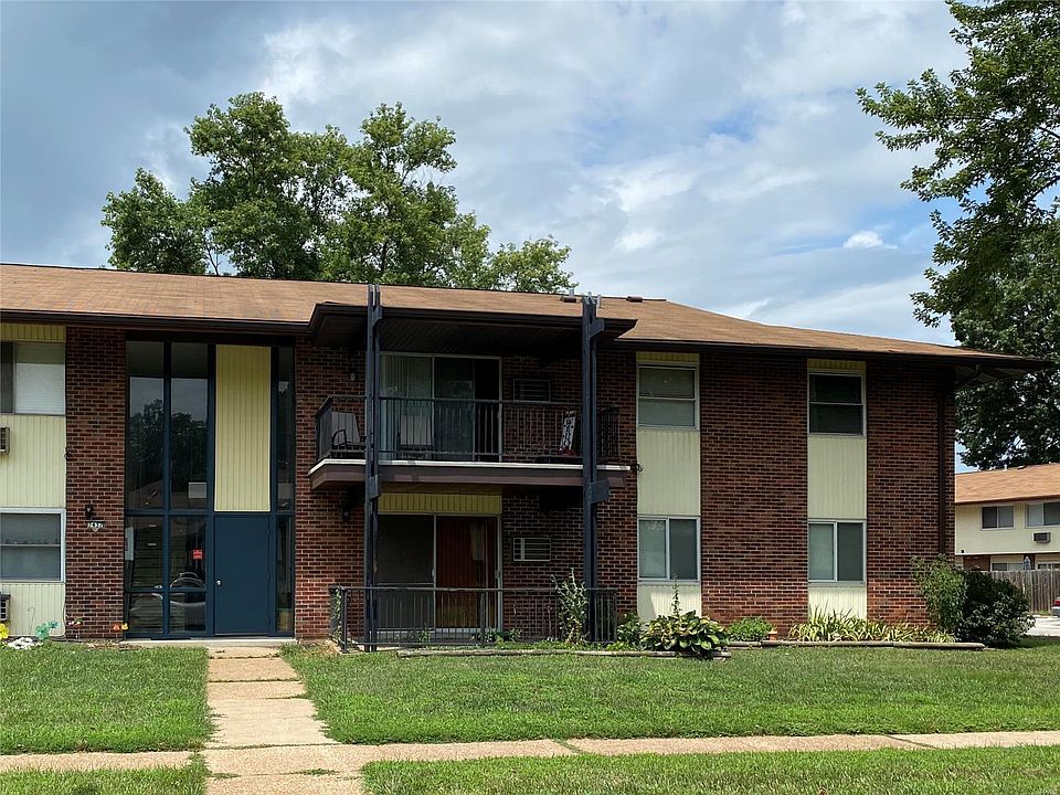 1st image of 7437 Hazelcrest Dr APT D