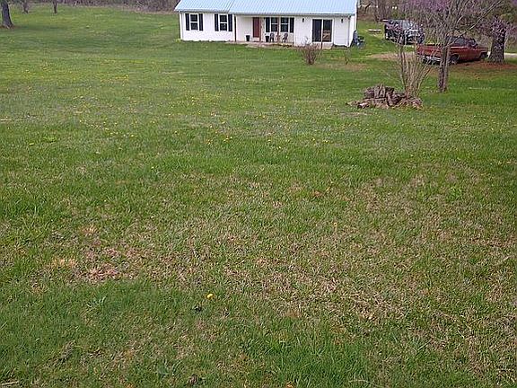 3rd image of 70 Kendra Ln