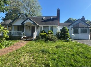 7 Dawes Avenue, Syosset, NY 11791
