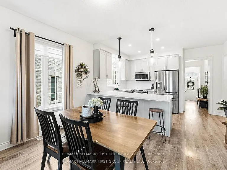 38 Southampton St — Photo 19