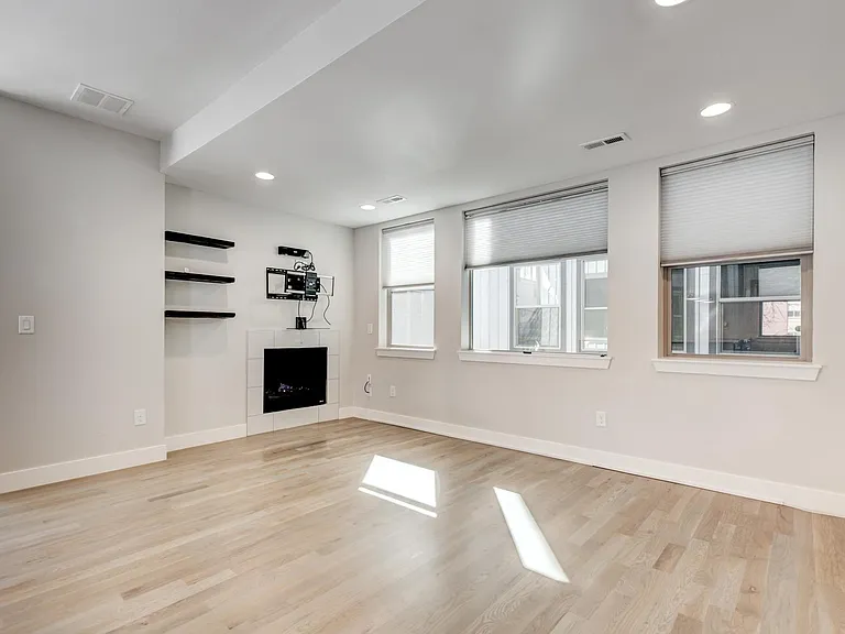 2182 S Birch St — Photo 8