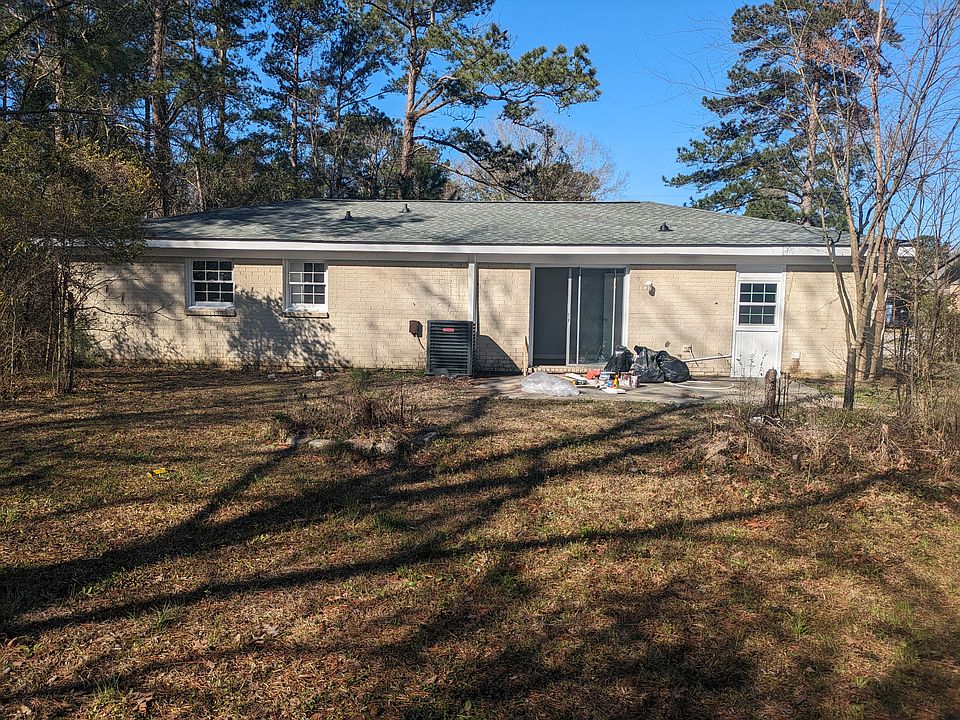 1st image of 106 Clarine Dr