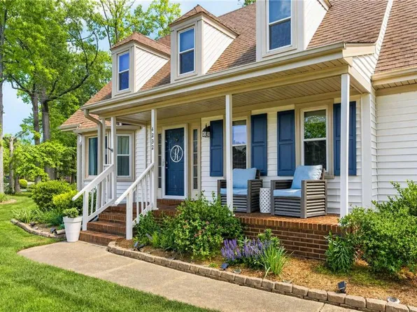 4232 Thalia Forest Ln, Virginia Beach, VA 23452