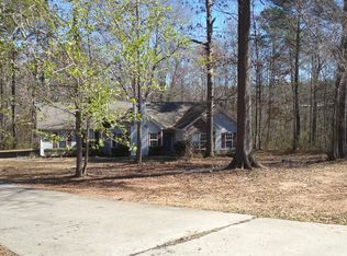 7560 Gordon Rd, Senoia, GA 30276