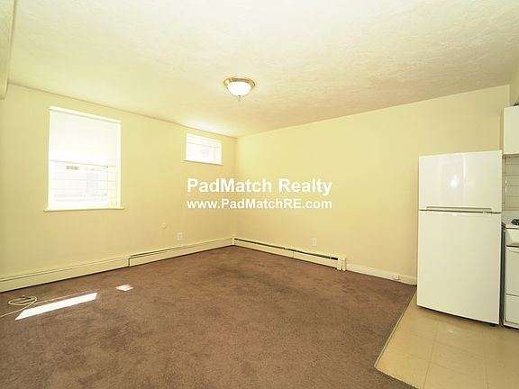Living room/kitchen