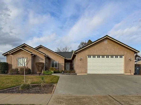 2050 Greystone Ct, Red Bluff, CA 96080