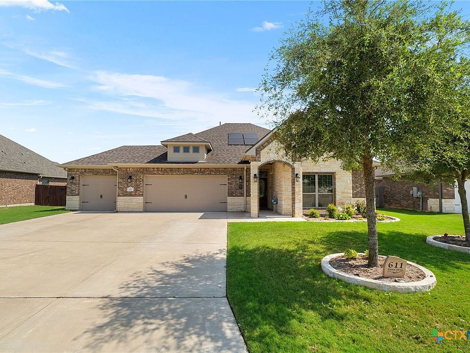 1st image of 611 Raven Dr