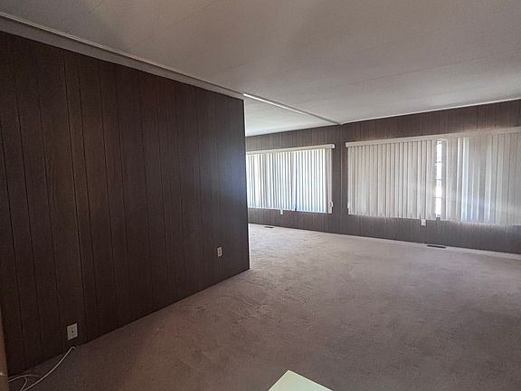 4th image of 291 San Mateo Cir