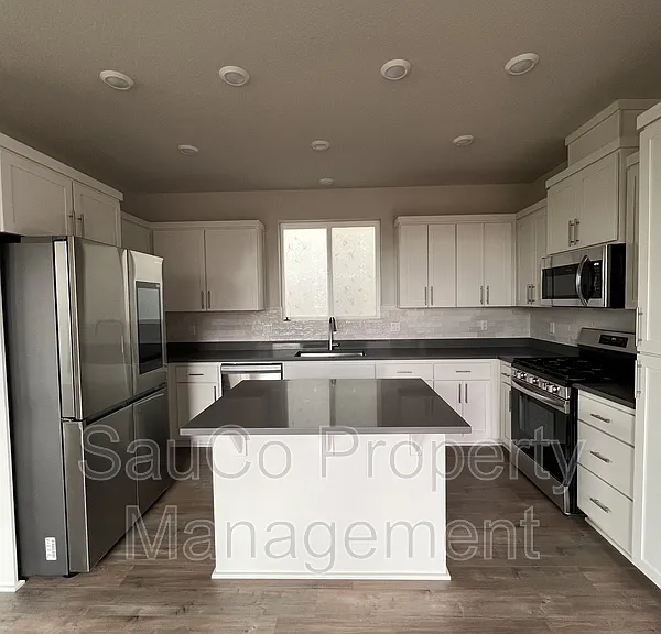 31407 NW Yorkshire St — Photo 5