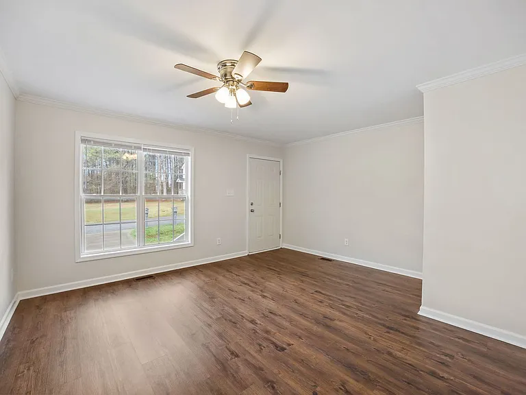 180 Park Place Dr — Photo 6