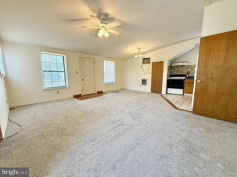 604 Primos Ave #G — Photo 3