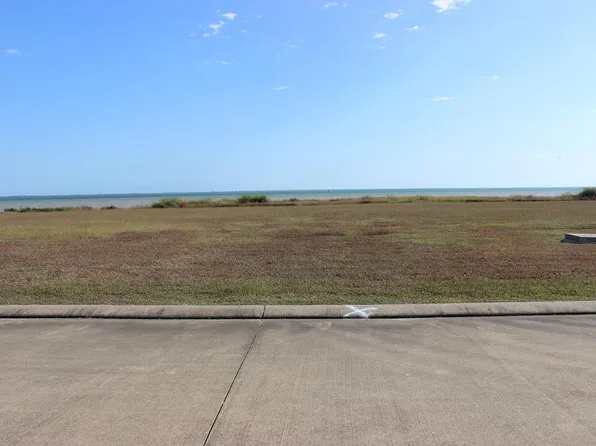 3317 Bay Point, Palacios, TX 77465