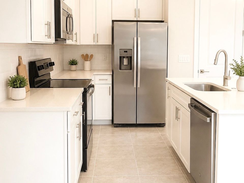2nd image of 3667 SW Magnolia Ridge Ln