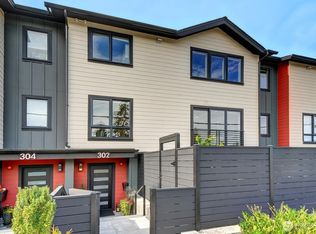 302 6th Ave S, Edmonds, WA 98020