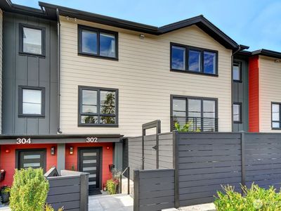 302 6th Avenue S, Edmonds, WA, 98020