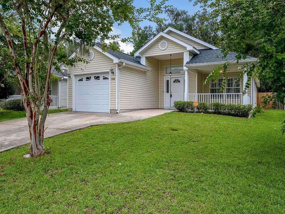 1st image of 1409 Crescent Hills Dr