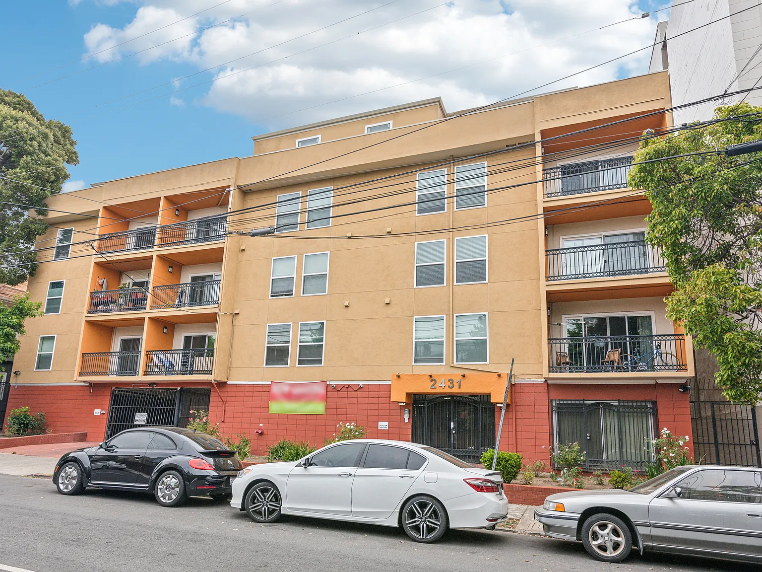 2431 Ellsworth St — Photo 4