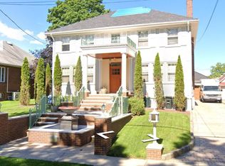 294 Combs Ave, Staten Island, NY 10306