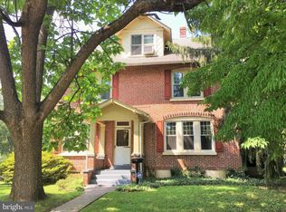 63 Egypt Rd, Norristown, PA 19403