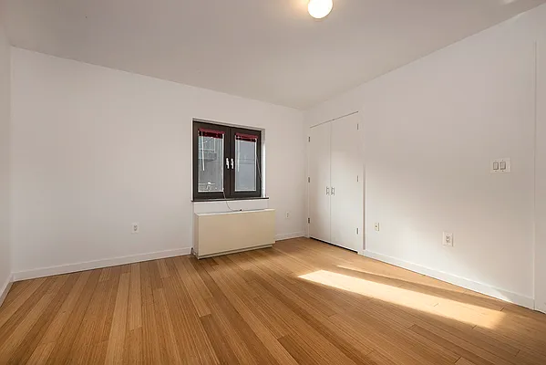 Rented by Bold New York | media 10