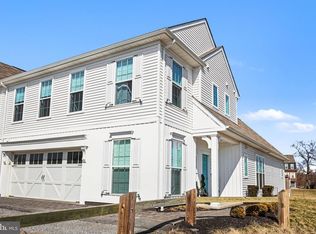 1323 Arlington Way, Mechanicsburg, PA 17055