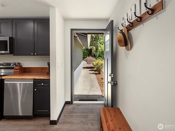 4th image of 13804 Easy Street NW