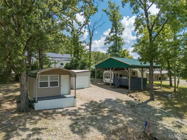 8895 Amy Dr, French Village, MO 63036